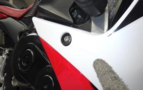 SUZUKI GSX-R600 2019