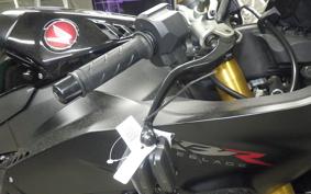 HONDA CBR1000RR RSP 2024 SC82