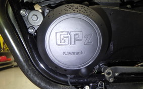 KAWASAKI GPZ400F 1983 ZX400A
