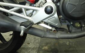 HONDA VTR 250 Gen. 2 2011 MC33