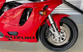 SUZUKI GSX-R750