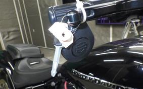 HARLEY FXBRS1870 2021