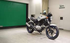 HONDA VTR 250 2016 MC33