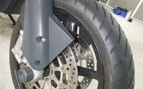 KTM 950 SUPERMOTO 2015
