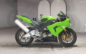 KAWASAKI ZX 10 NINJA R 2004 ZXT00C