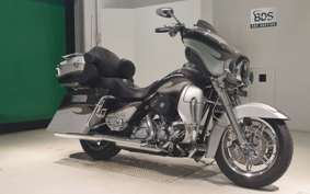 HARLEY FLHTCUSE 1800CVO 2013