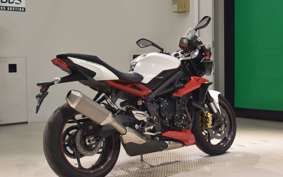 TRIUMPH STREET TRIPLE R 2015