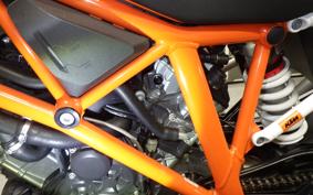 KTM 1290 SUPER DUKE R 2014