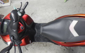 YAMAHA TRICITY 125 1981 SE82J