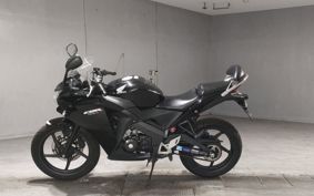 HONDA CBR125R JC50