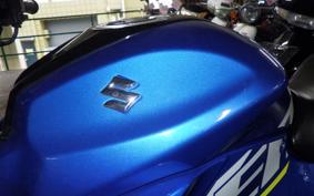 SUZUKI GIXXER 150