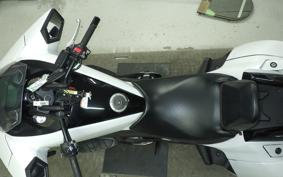 HONDA NM4 VULTUS -02 2018 RC82