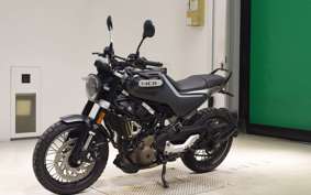 HUSQVARNA SVARTPILEN 401 2023