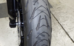 TRIUMPH TRIDENT 660 2025