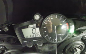 YAMAHA YZF-R1 2004