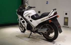 HONDA VFR750F 1989 RC24