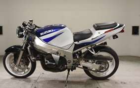 SUZUKI GSX-R600 2002