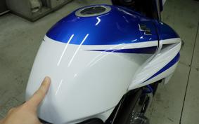 SUZUKI GSR250