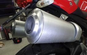 DUCATI MONSTER 696 2008