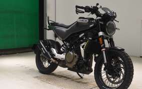 HUSQVARNA SVARTPILEN 401 2021