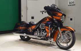 HARLEY FLHXSE 1800CVO 2015