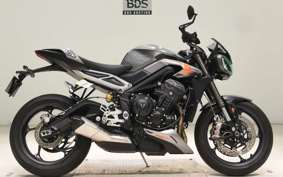 TRIUMPH STREET TRIPLE RS 2023