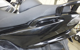 YAMAHA MAJESTY 125 FI