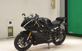 YAMAHA YZF-R6 2018