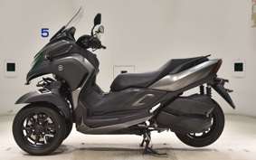 YAMAHA TRICITY 300 2024 SH21J