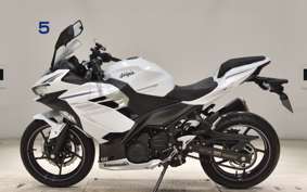 KAWASAKI NINJA 400 2022 EX400L
