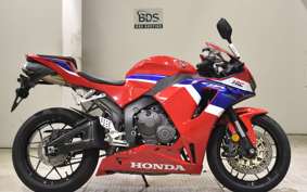HONDA CBR600RR 2024 PC40