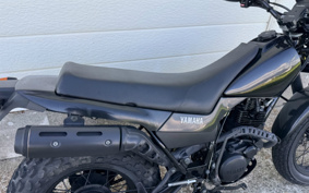 YAMAHA TW225 DG09J