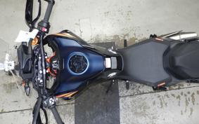 KTM 890 DUKE R 2023