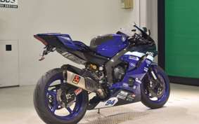 YAMAHA YZF-R6 2020