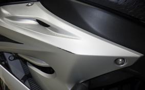 YAMAHA YZF-R6 2018