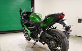 KAWASAKI NINJA H2 SX SE 2023 ZXT02P