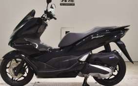 HONDA PCX 125 2005 JK05