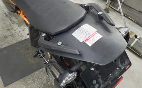 KTM 690 SUPERMOTO R 2008