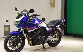 HONDA CB400 SUPER BOLDOR A 2019 NC42