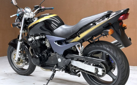 KAWASAKI ZR 700 2000 ZR750F