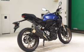 HONDA CB250RA MC52