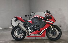 HONDA CBR1000RR 2018 SC77