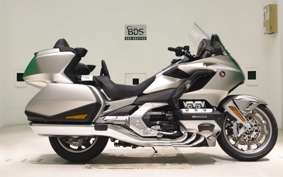 HONDA GL 1800 GOLD WING TOUR DCT 2023 SC79