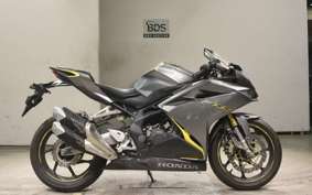 HONDA CBR250RR 2005 MC51