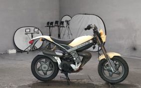 SUZUKI STREET MAGIC CA1LA