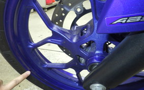 YAMAHA YZF R-3 2024 RH07J