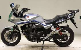 HONDA CB1300SB SUPER BOLDOR 2023 SC54
