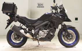 SUZUKI DL650 ( V-Strom 650 ) XTA 2023 C733M
