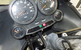 KAWASAKI GPZ750 R 1984 ZX750G
