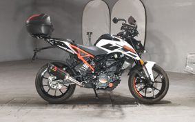 KTM 125 DUKE JPA40